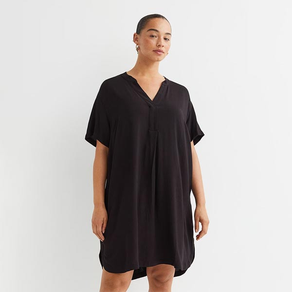 Women Black V-Neck Tunic